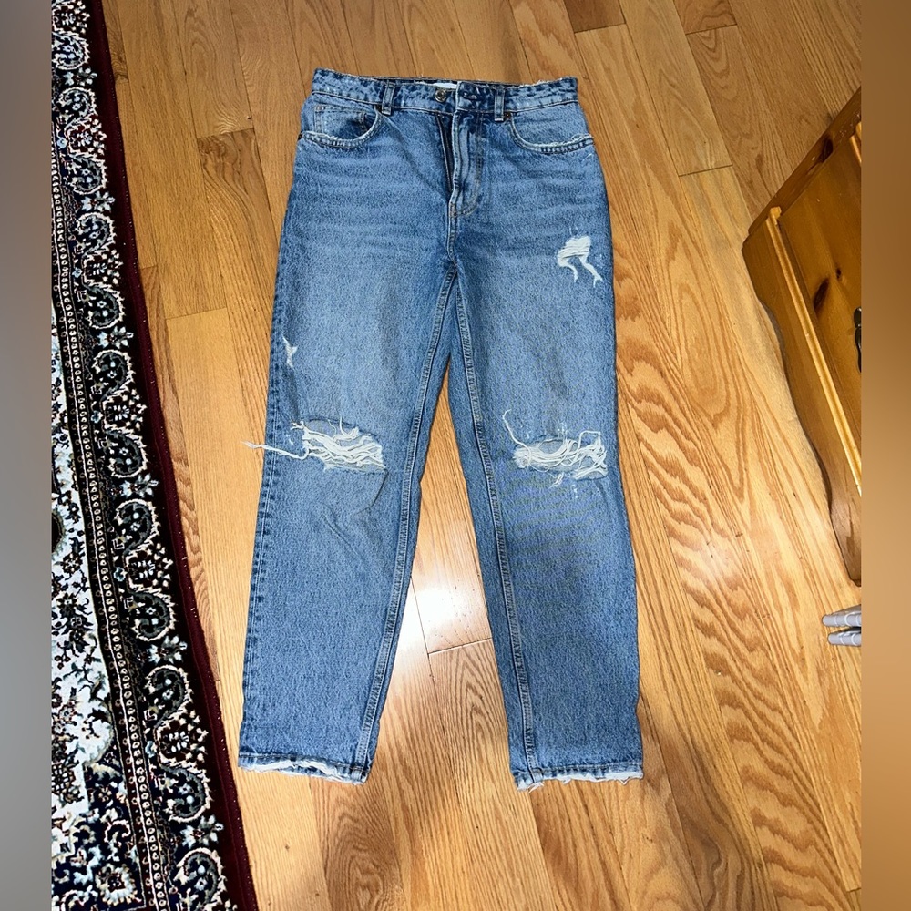 Zara denim jeans medium wash boyfriend mom style HighWaisted